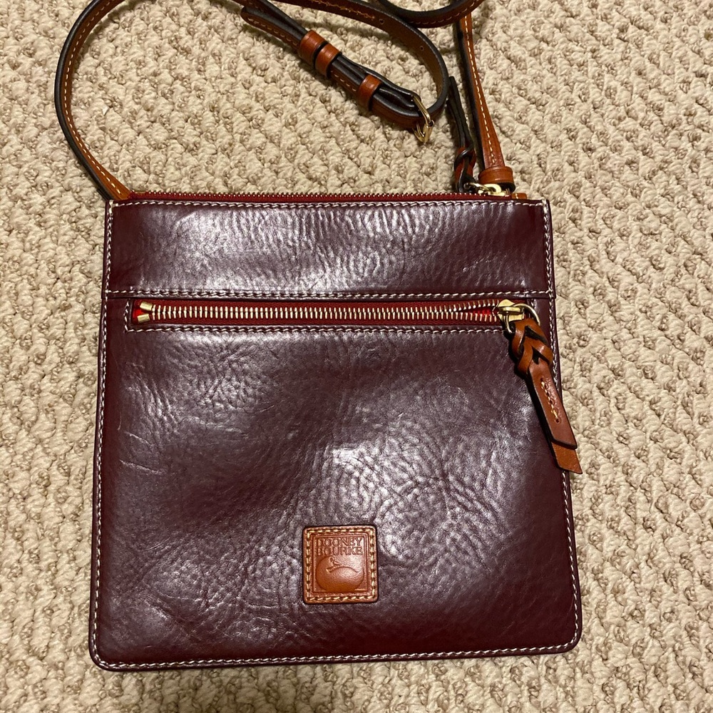 Dooney and Bourke Leather purse